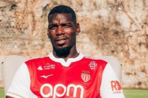 包含摩纳哥加时末段强势反弹，志在法甲名次提升，球迷炸锅，赛季目标并未改变的词条